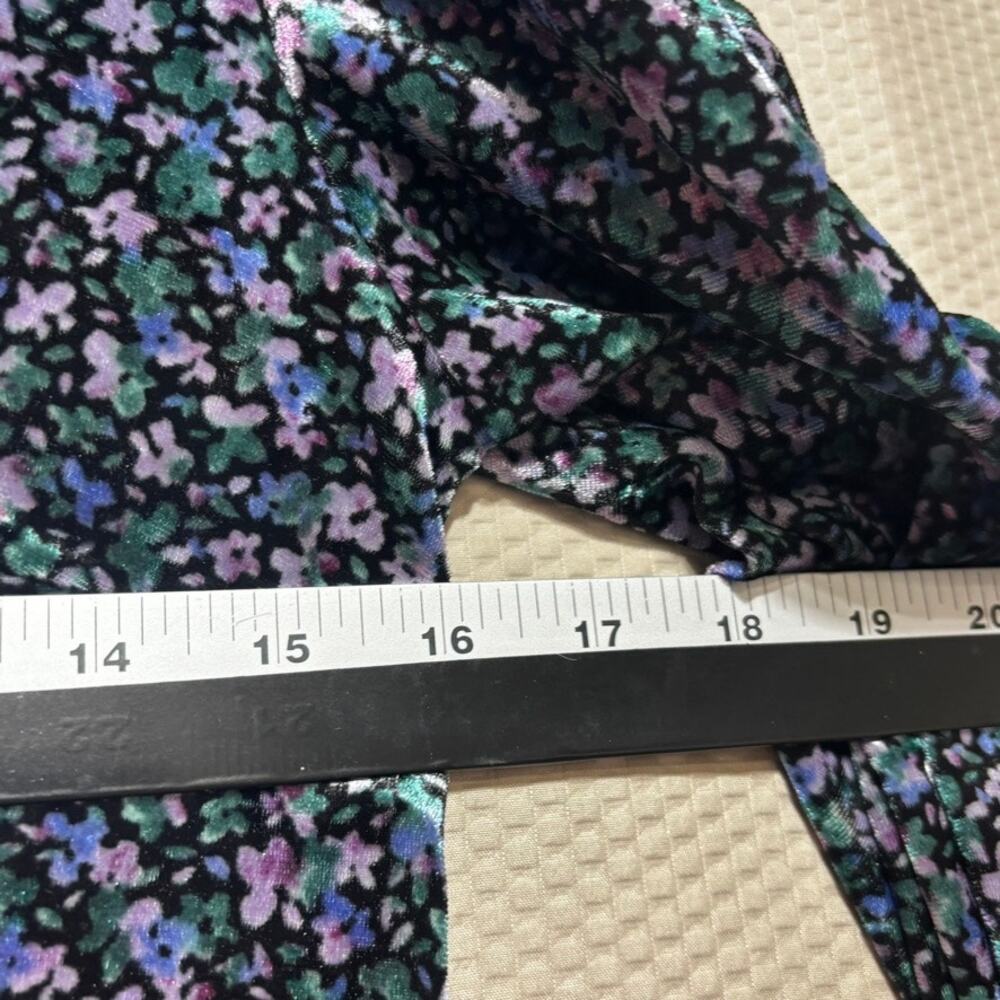 Wild Fable Size Small Long Sleeve Ditzy Floral Velvet Mini Dress - Picture 6 of 8